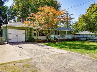 1608 Stratford Ave, Medford, OR
