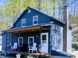 17 Spring St, Chatham, NY 12037