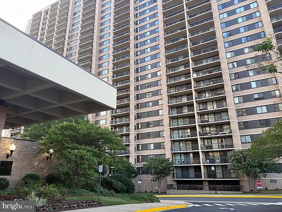 4th image of 5505 Seminary Rd APT 1313N