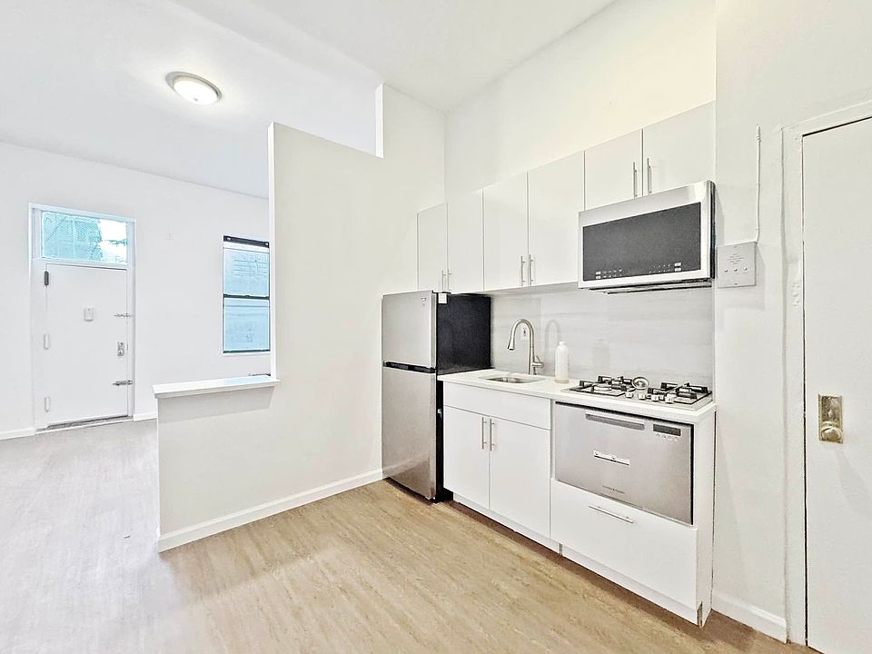 1st image of 217 Avenue A APT 1RS
