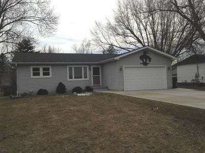 4311 W Shore Dr, McHenry, IL, 60050