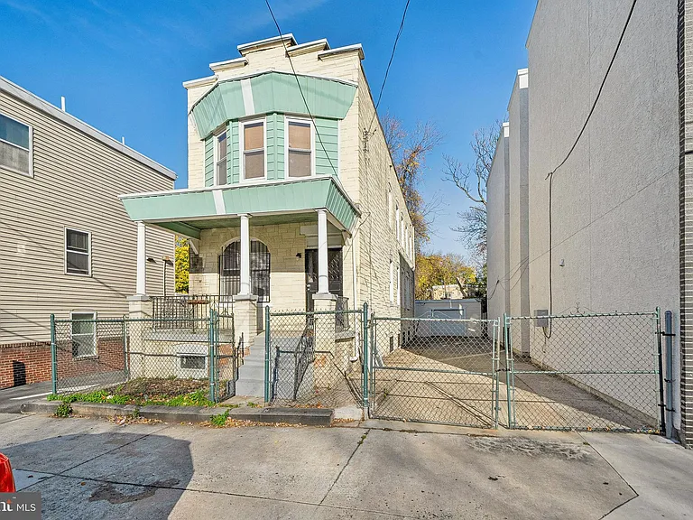 3817 Haverford Ave — Photo 31