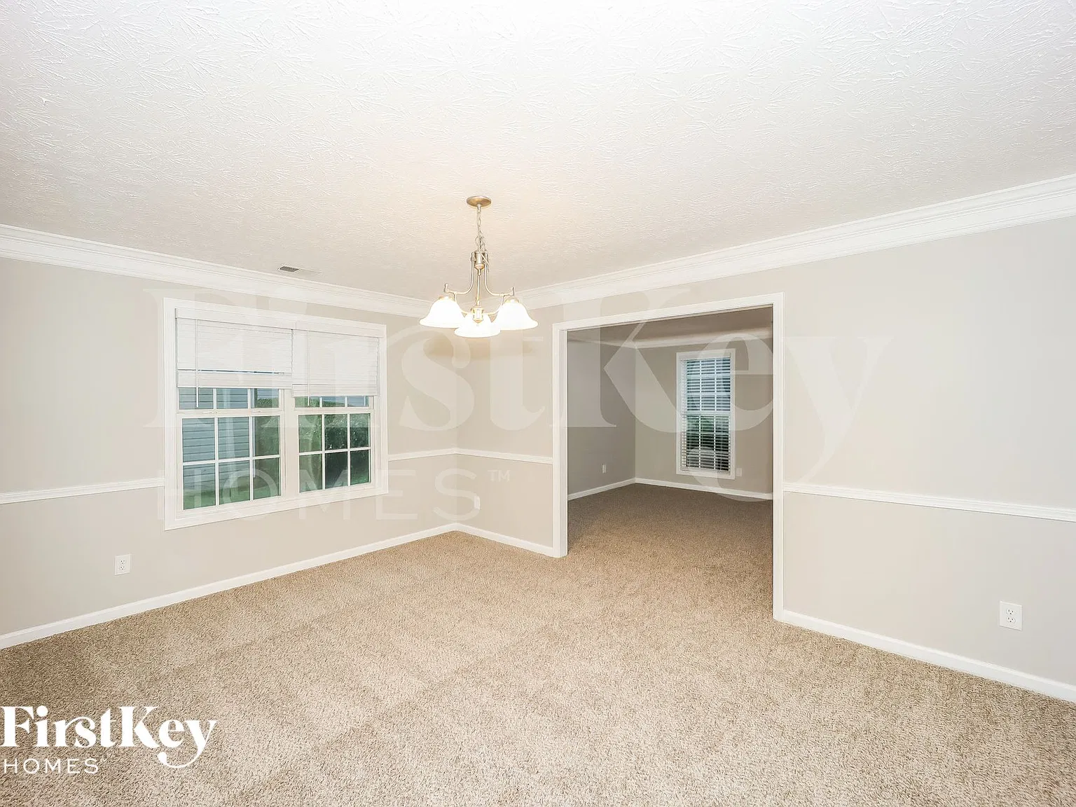 4 bed, 2.5 bath, 3098 sqft, $2,820 — Photo 3
