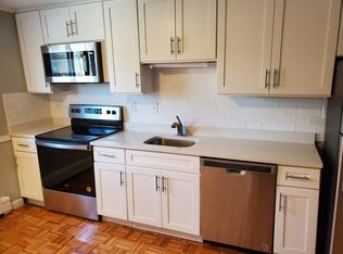 56 Bryon Rd UNIT 4, West Roxbury, MA 02132