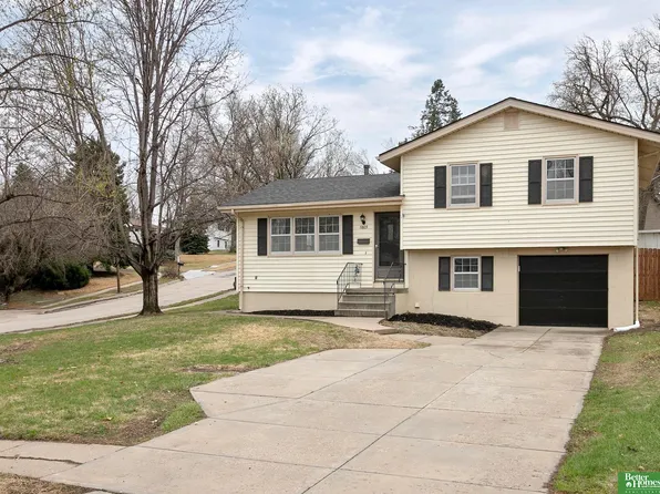 11805 Westwood Ln, Omaha, NE 68144
