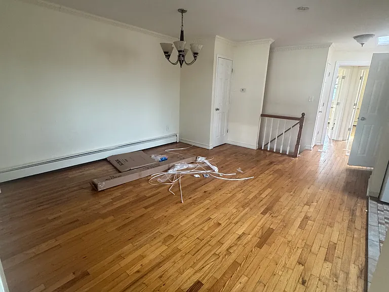 563 Soundview Ave #2A — Photo 6