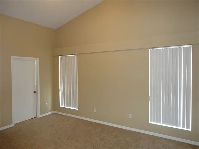 1632 Sand Key Cir — Photo 8