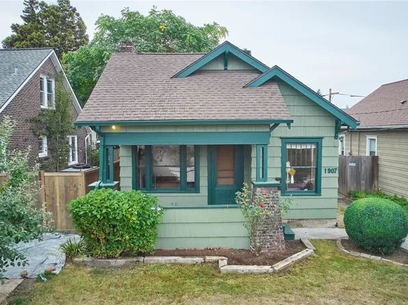 1907 5th Street, Bremerton, WA 98337
