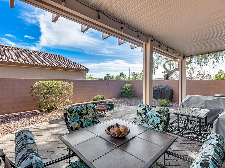 15511 W Coral Pointe Dr — Photo 18