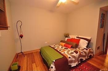 5th image of 5611 N Winthrop Ave