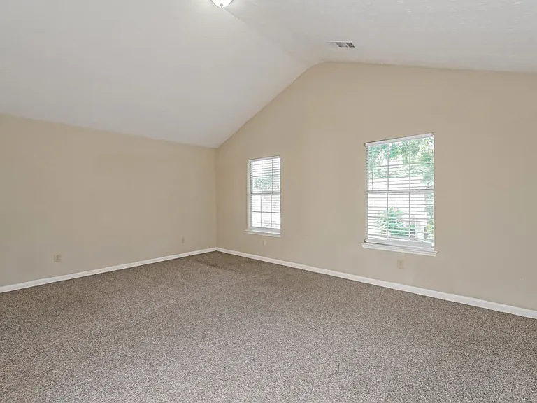 2945 Da Vinci Blvd — Photo 11