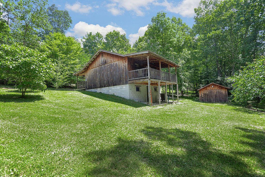 Under 150K Sunday Rustic Cabin For Sale in Wellington, KY. 110,000