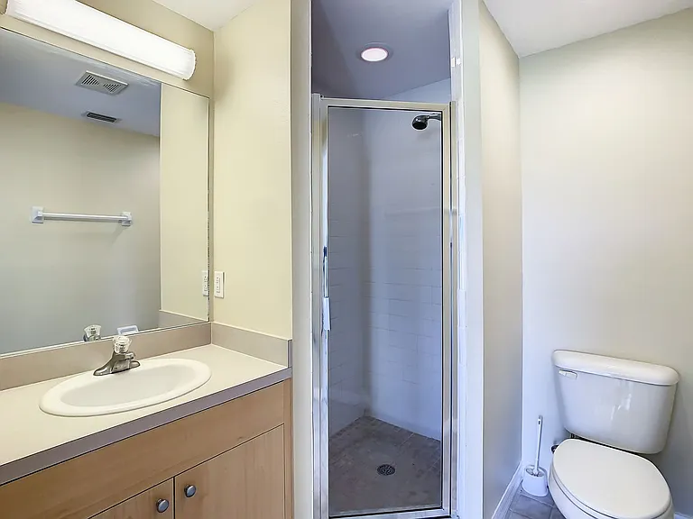 1196 Rio De Janeiro Ave #206F — Photo 30