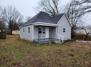 2118 W Phelps St, Springfield, MO 65802