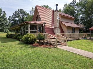 8848 Peters Ct, Mountainburg, AR 72946