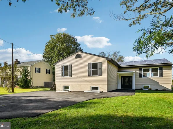 229 Prosser Ave, Williamstown, NJ 08094