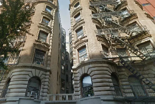 Rented by Maria Magoulas, LREB | media 19