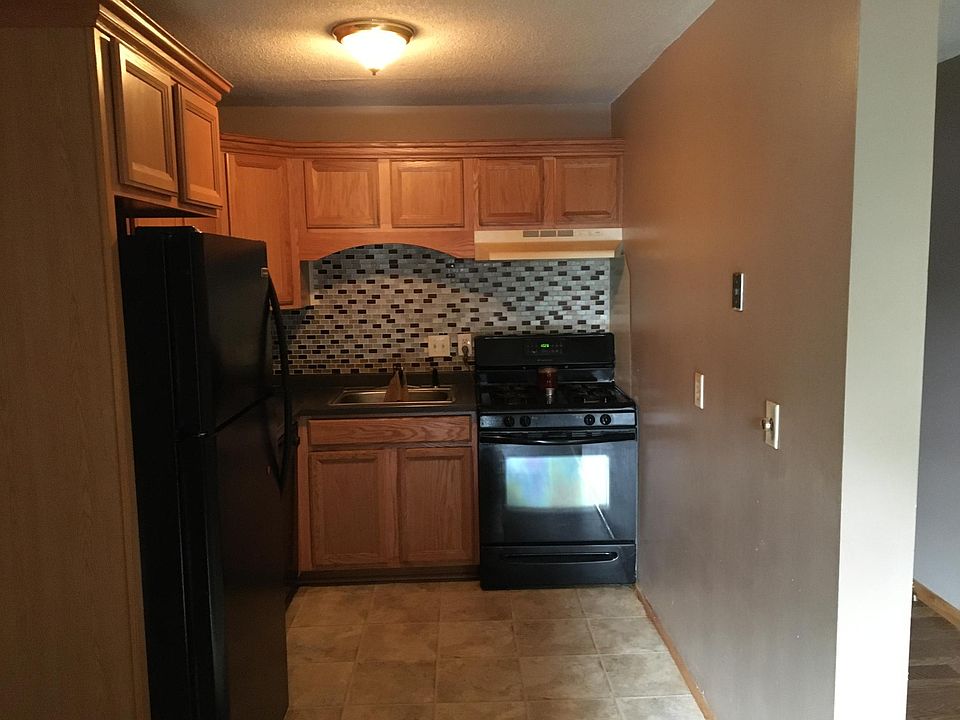 1st image of 7286 72nd Ln N