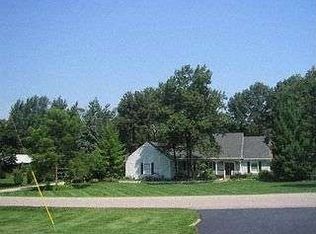 2751 Mackintosh Ln, Bloomfield Hills, MI