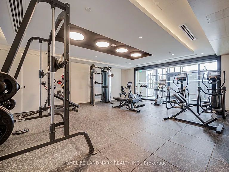 858 Dupont St #Penthouse 06 — Photo 28