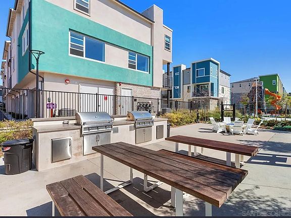 2nd image of 1837 Montage Ave