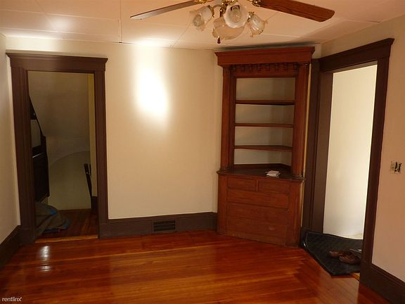 LivingRoom3