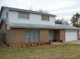 218 Ridgecrest Dr, Duncan, OK 73533