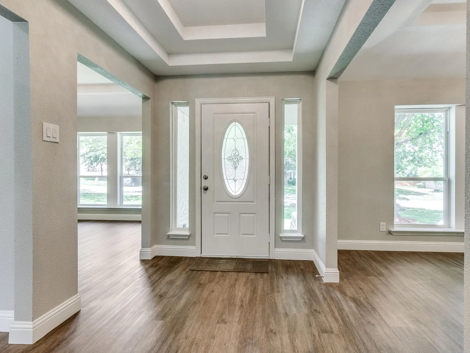 4 bed, 3200 sqft, $3,625 — Photo 2