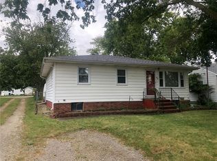 842 E Orange St, Hoopeston, IL 60942