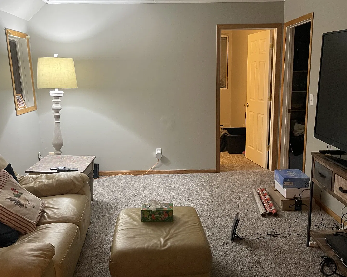 3 bed, 1000 sqft, $1,550 — Photo 2