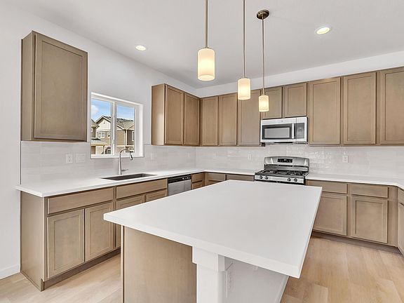 6th image of this home