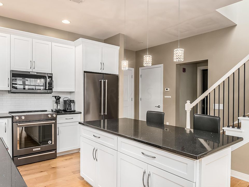 1st image of 250 Daniel Burnham Sq Unit 701