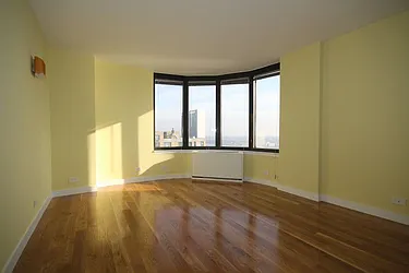 Rented by Vipler Realty