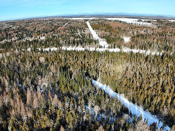 3rd image of 87.5/87.6 Dubay Pit Road