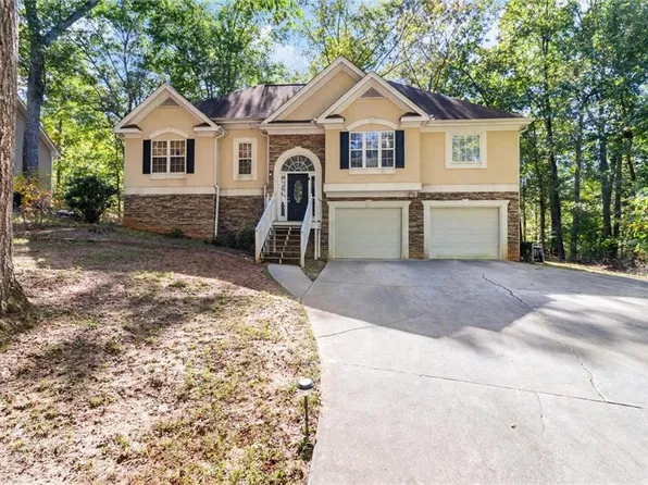 10203 Tall Pine Ct, Villa Rica, GA 30180