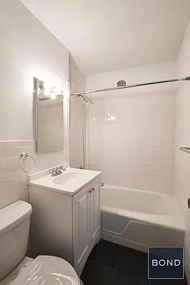 Rented by Bond New York | media 8