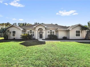 112 Sago Palm Dr, Kingsland, GA 31548