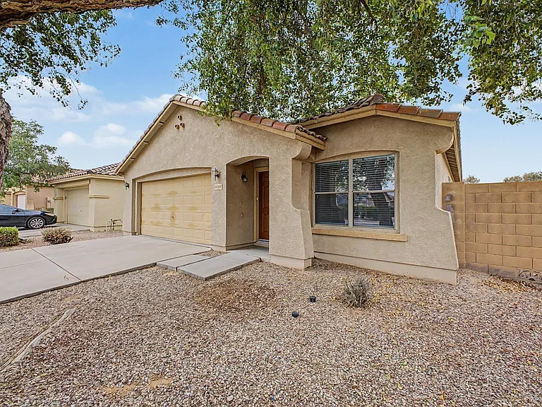 33856 N Cherry Creek Rd — Photo 3