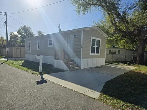 12344 Seminole Blvd Photo 1
