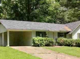 2046 Willow Way, Jackson, MS 39204