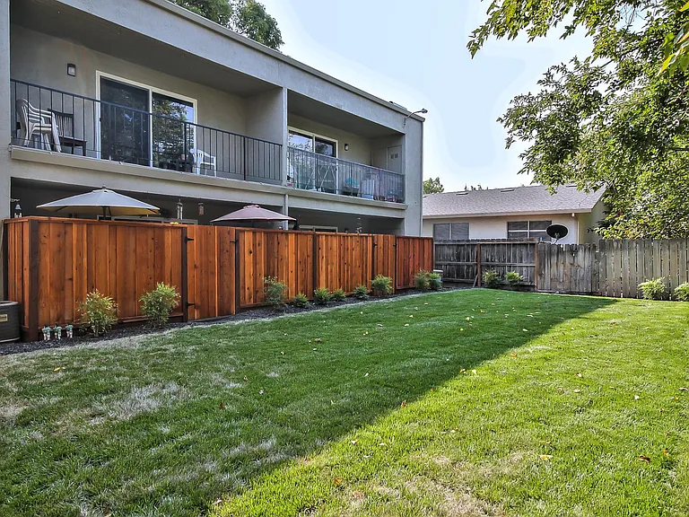 2925 Sunset Way #5 — Photo 16