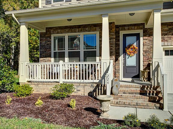 Landscaped beautifully