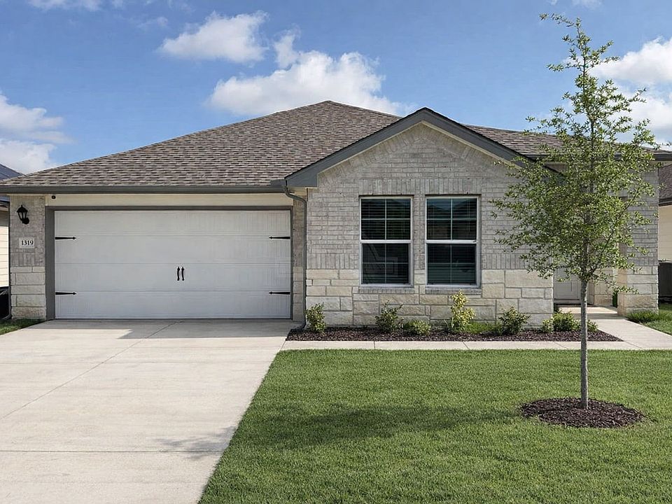 1st image of 1319 Iron Horse Dr