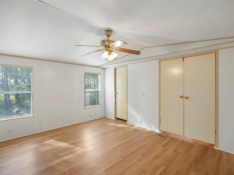 71 Road 5221 — Photo 12