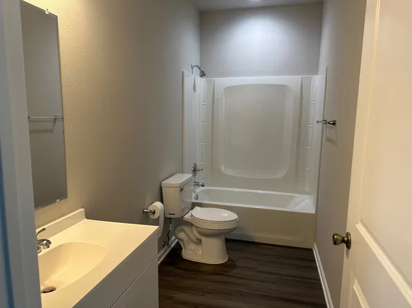 3701 County Road 611, Angleton, TX 77515