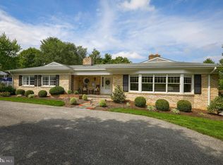 1138 Wyndham Dr, York, PA 17403