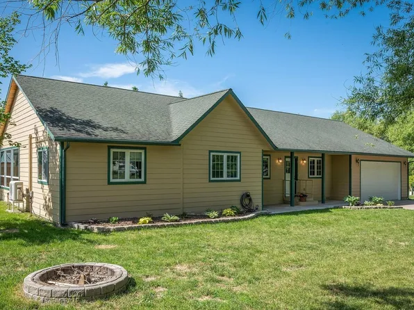 6900 Alpine Ct, Bonners Ferry, ID 83805