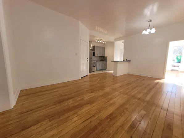 59-24 68th Avenue image 2 of 8