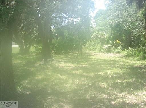 2nd image of 16309 Caribbean Ct