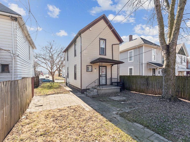 Listing photo 5